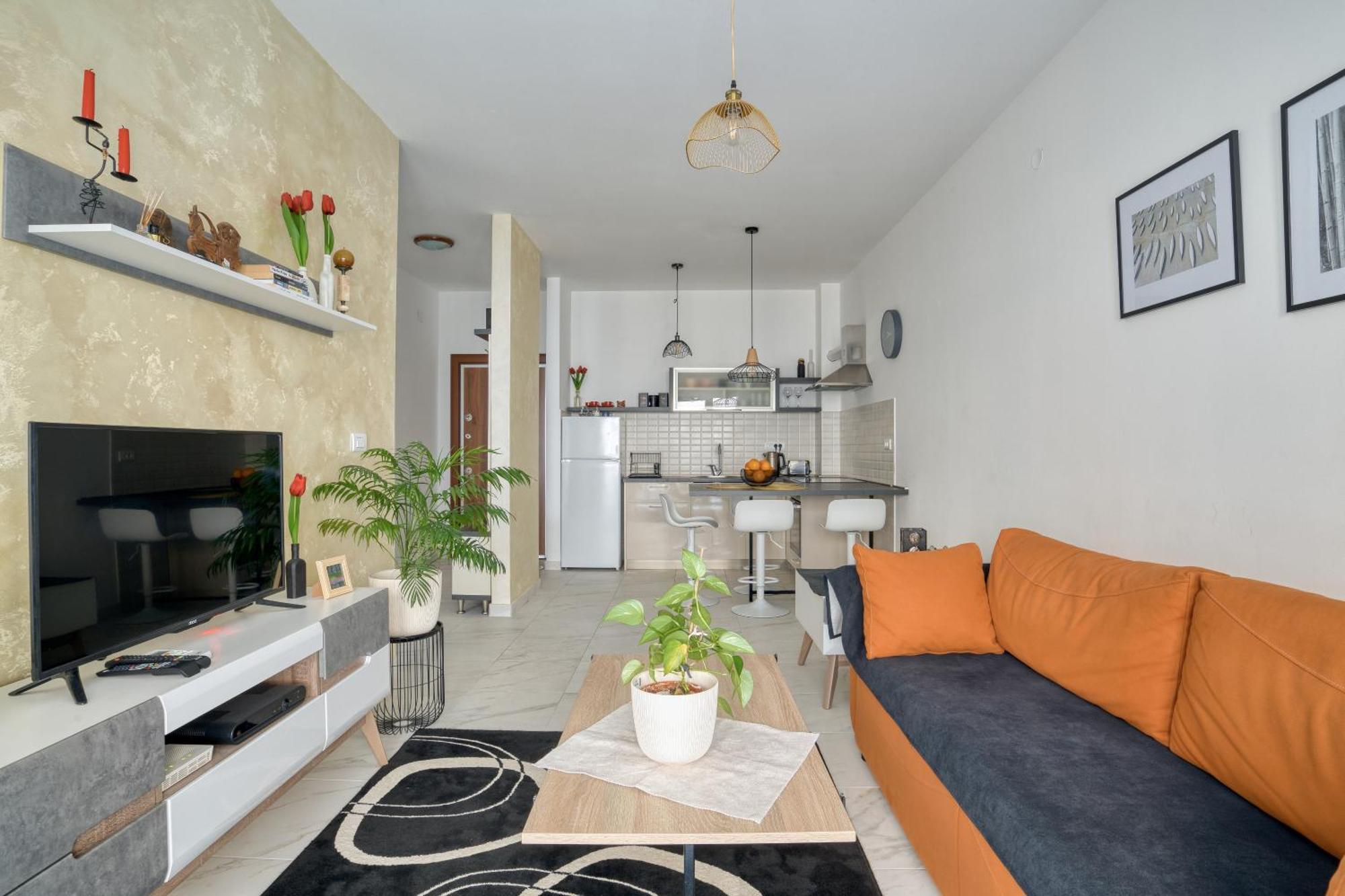 Apartment Ada *